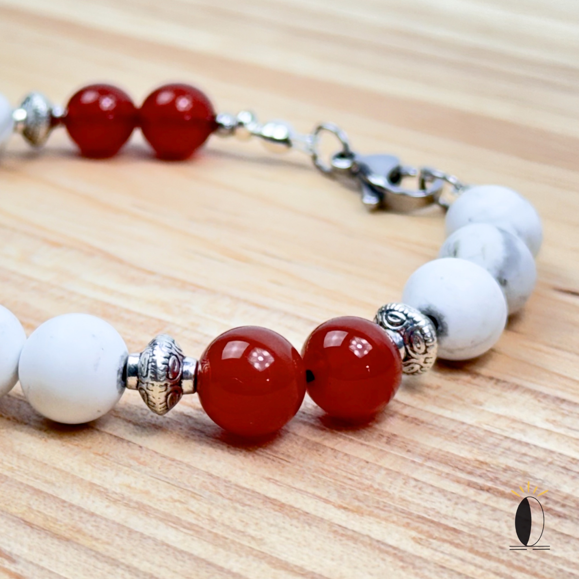 Bransoletka z howlitu i czerwonego agatu kamienie szlachytny Bransoletka z howlitu i czerwonego agatu - obrazek 2