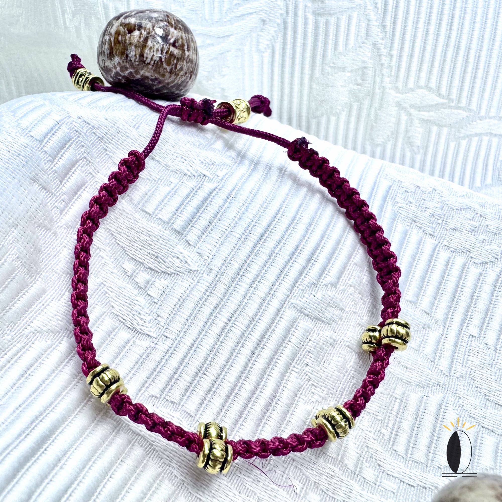 Bransoletka z czerwonego sznurka linia Bransoletka z liny kolor czerwony